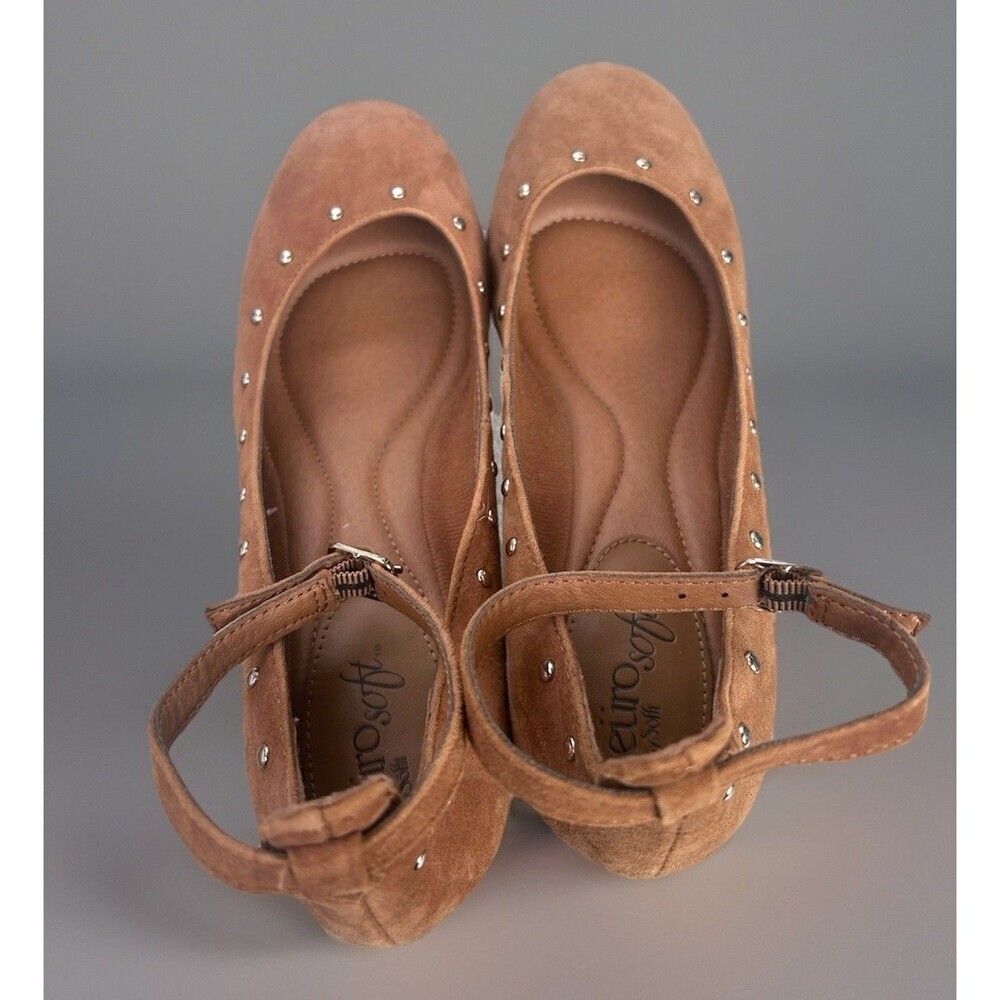 Eurosoft Devi Sofft Womens Pumps Sz 7.5M Tan Suede Studded Chunky Heel Lagenlook - Picture 2 of 5